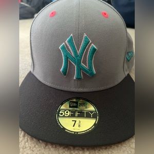 Yankee subway series hat